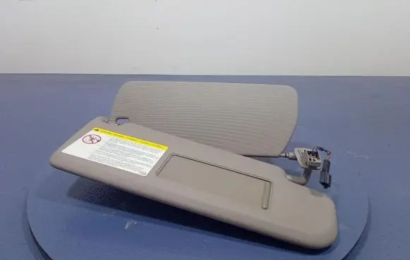 Volkswagen PASSAT B5.5 Sun visor 3C0857552