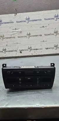 Audi A8 S8 D2 4D Climate control unit 4B0820043J 5HB00760418
