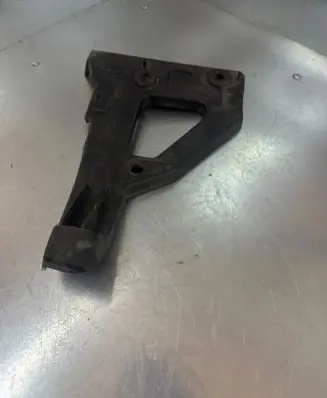 Audi A6 S6 C6 4F Front bumper mounting bracket 4F0807227