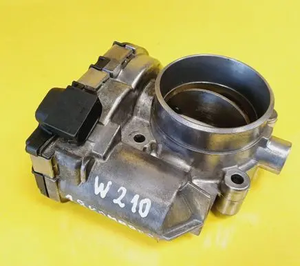 Mercedes-Benz E W210 Throttle valve A1110980109 0280750045