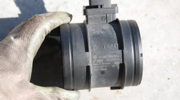 Fiat Ducato Mass air flow meter 180KM