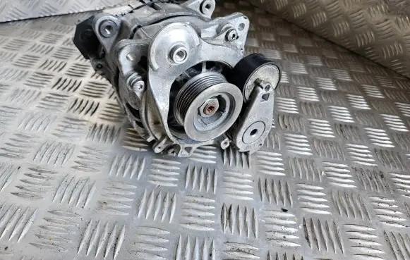Audi A6 S6 C8 4K Generator/alternator 04L903018A 721031211 2724194D