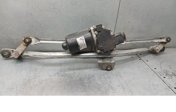 Audi A6 Allroad C5 Front wiper linkage 8D1955113C