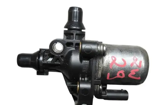 BMW X5M G05 F95 Coolant heater control valve 8473160