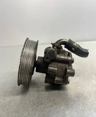 Volkswagen Golf IV Power steering pump 1j0422154ae