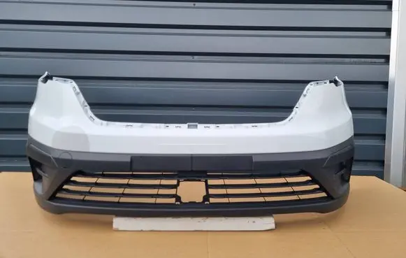 Renault Trafic III (X82) Front bumper 620226941R