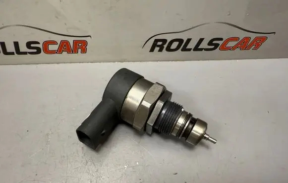 BMW 7 F01 F02 F03 F04 Fuel pressure sensor 0281002949