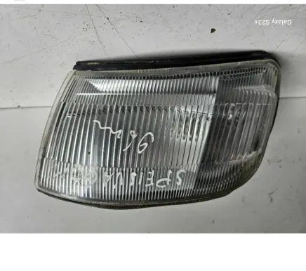 Mitsubishi Space Wagon Front indicator light 12037623