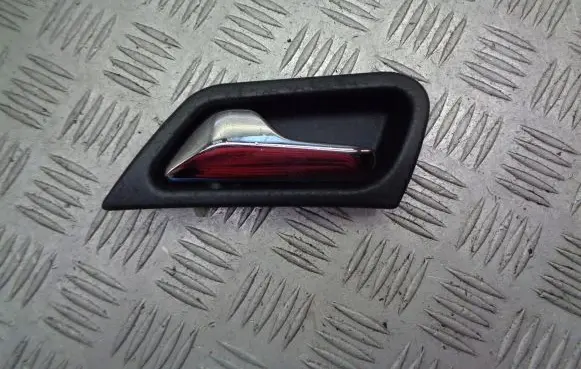 Mercedes-Benz Vito Viano W638 Front door interior handle 