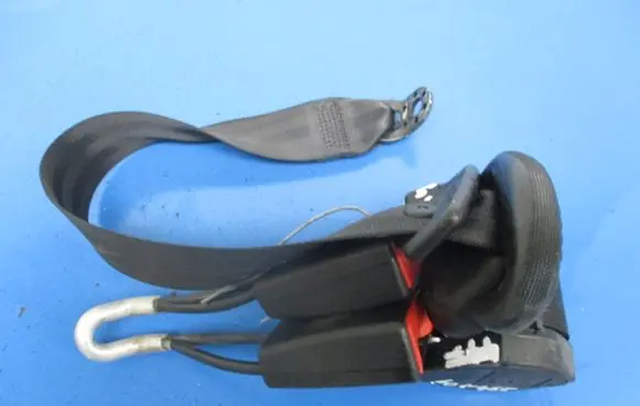 Skoda Octavia Mk2 (1Z) Front seatbelt