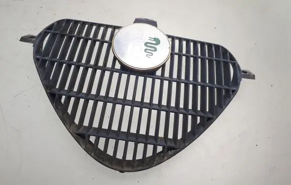 Alfa Romeo GTV Front bumper upper radiator grill 60577411