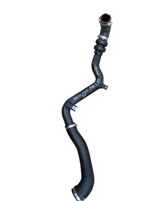 Ford Focus Air intake hose/pipe G1FY6C646RC