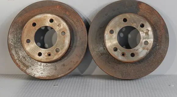 Mercedes-Benz Sprinter W907 W910 Front brake disc A9074210100