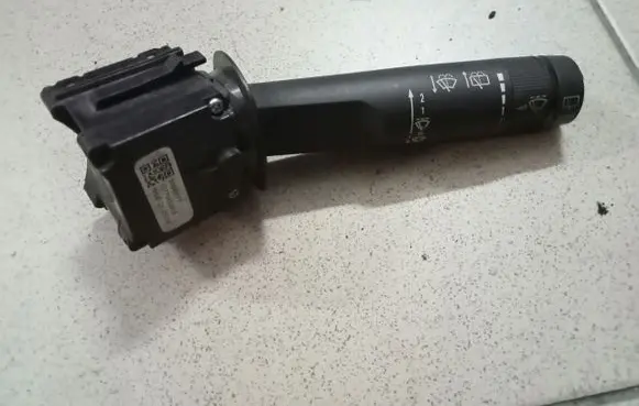 Chevrolet Aveo Wiper control stalk 20965177