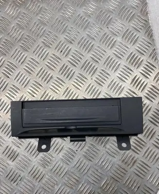 Volvo V50 CD/DVD changer 306798661