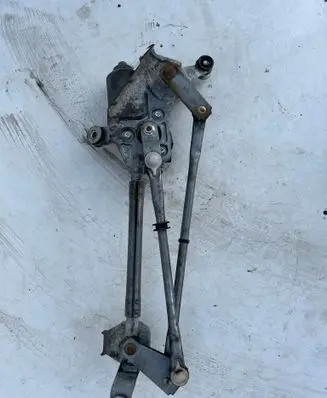 Subaru Impreza III Front wiper linkage and motor 86511FG010