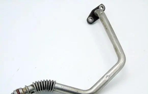 Renault Clio IV Oil cooling pipe K9K608ROT