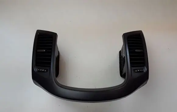 Chevrolet Orlando Dash center air vent grill 7366