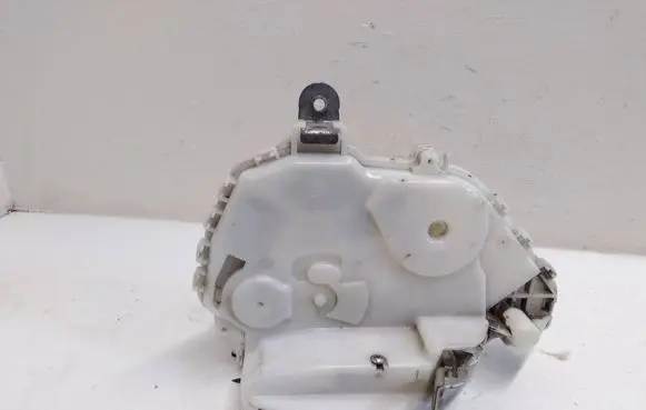 Honda Civic Front door lock 72111SMGG0
