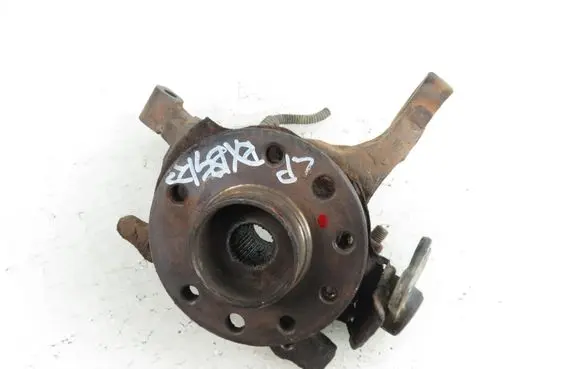 Opel Zafira A Front wheel hub spindle knuckle 