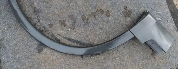 Ford Kuga I Front arch trim 