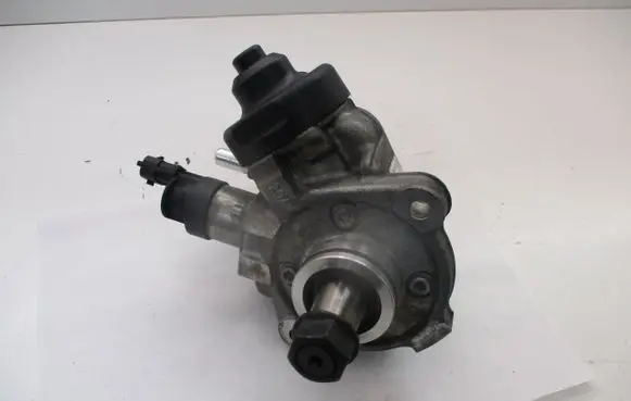 Hyundai Santa Fe Fuel injection high pressure pump 0986437431 D4HB