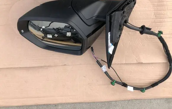 Audi Q8 Front door electric wing mirror 4M857410AG