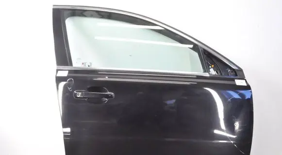 Volvo XC70 Front door 