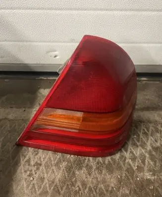 Mercedes-Benz C W202 Rear/tail lights 3301 ULO3301