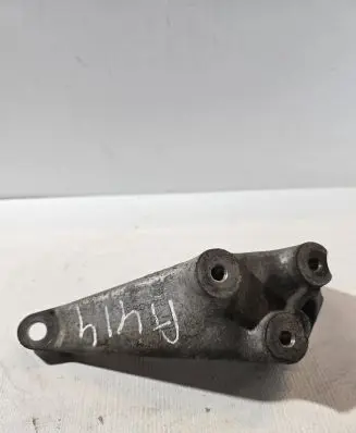 Opel Astra J Gearbox mounting bracket 13248569