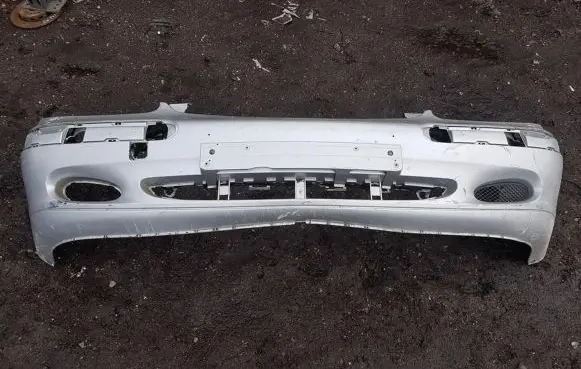 Mercedes-Benz C W203 Front bumper