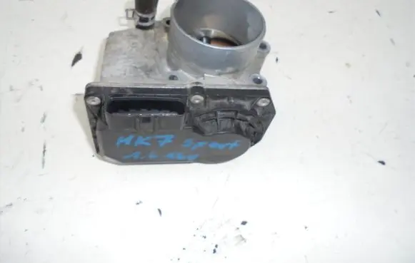 Suzuki Swift II Throttle valve