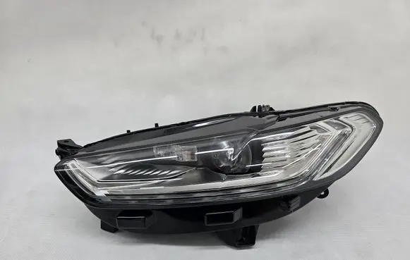 Ford Mondeo MK V Headlight/headlamp ES73-13D155-AG SPES73-13D155-AG