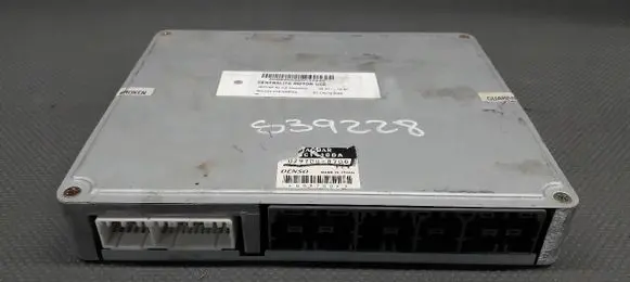 Jaguar XJ X351 Engine control unit/module ECU 079700-8700