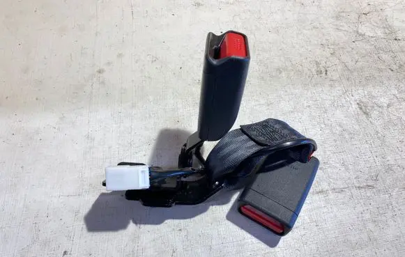 Hyundai Kona I Middle seatbelt buckle (rear) 1160022