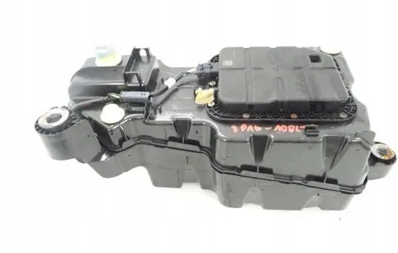 Citroen Berlingo AdBlue liquid reservoir 9818531680