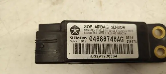 Chrysler Voyager Airbag deployment crash/impact sensor 04686748AG TDS2912C0584