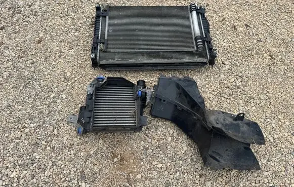 Citroen DS7 Crossback Radiator set 9675627980 9816746580