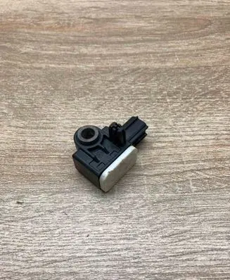 Volvo XC60 Airbag deployment crash/impact sensor 31334336