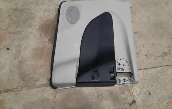 Chrysler Pacifica Sliding door card 5RP632D2AC