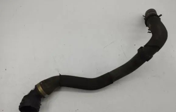 Ford Kuga I Engine coolant pipe/hose 3017406
