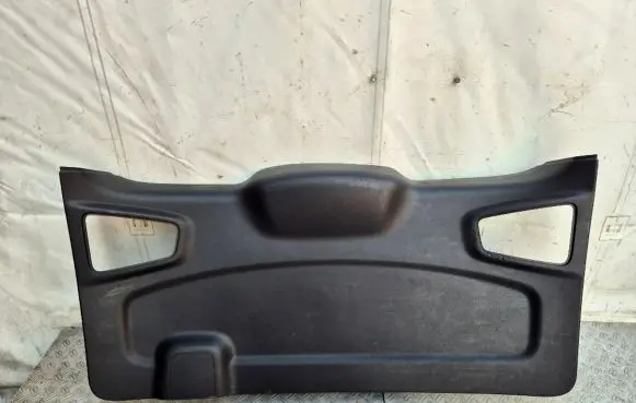 Ford Galaxy Tailgate trim G06M21U40411ACW