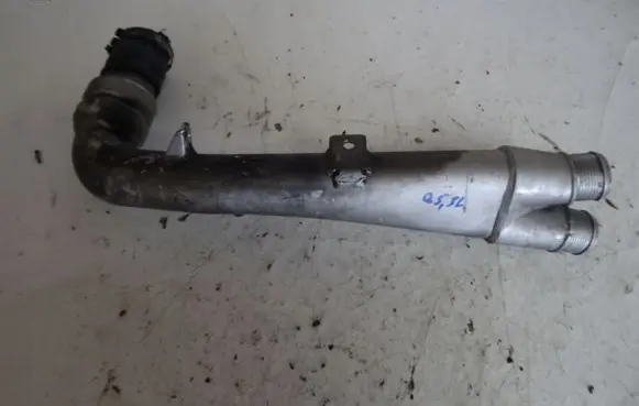Audi Q7 4L Intercooler hose/pipe 7L6145945F