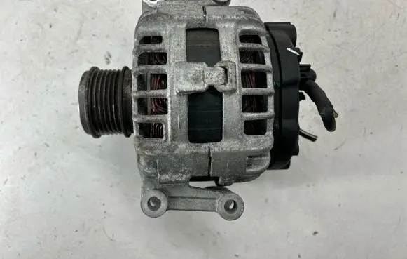 Volkswagen Tiguan Allspace Generator/alternator 06K903026B VVAG14V140A