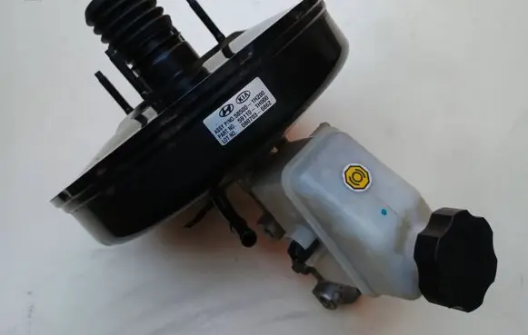 Hyundai i30 Brake booster 585001H200 0807030862 591101H000
