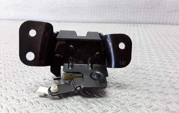 Hyundai Tucson LM Tailgate window lock/catch/latch 