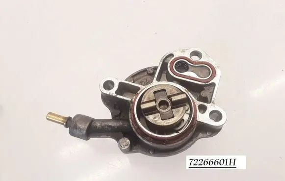 Citroen Berlingo Vacuum pump 72266601H PIERBURG 9631971580