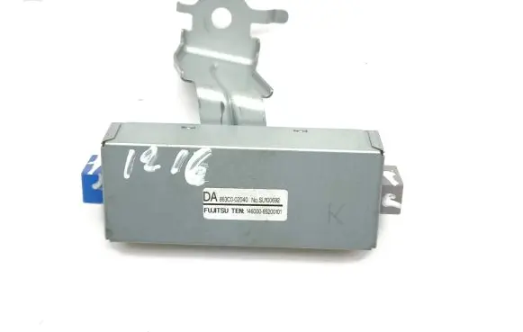 Toyota Corolla E210 E21 Aerial antenna amplifier 863C002040 SU100692 14600065200101
