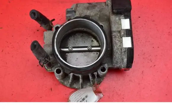 Hyundai Sonata Throttle body valve 35100-25200