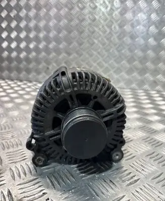 Audi A6 S6 C6 4F Generator/alternator C542784A